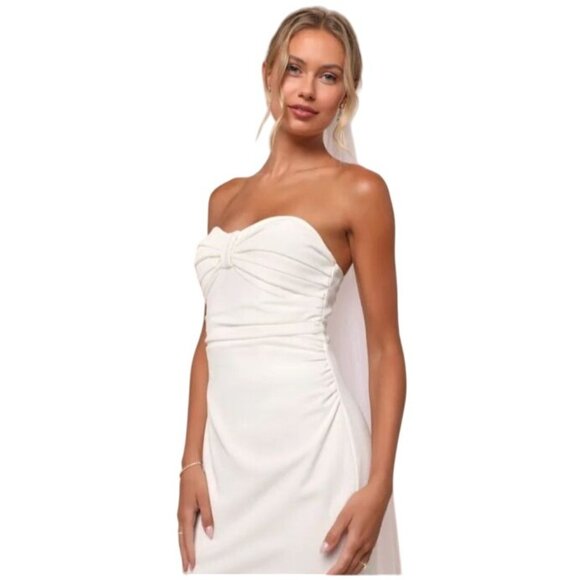 NEW Lulus To Be Yours Ivory Strapless Pleated Mermaid Maxi Dress Size M‎ - Picture 3 of 16